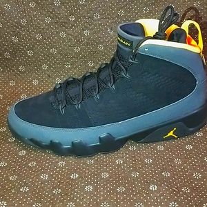 Air Jordan 9s "University Gold"